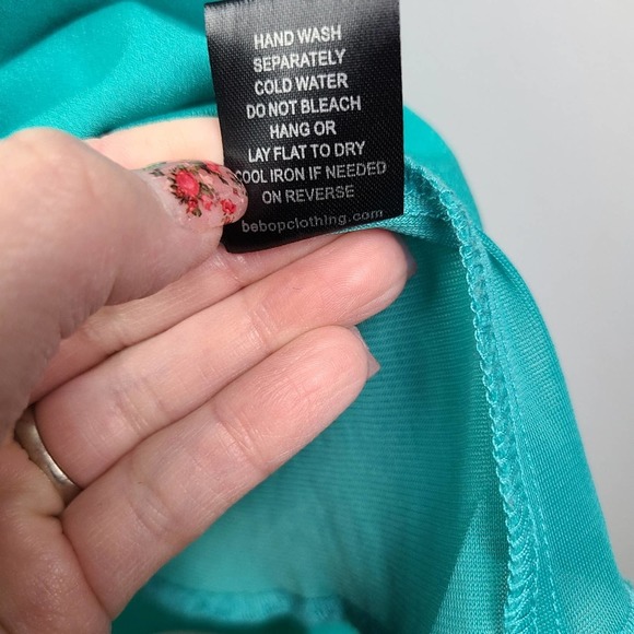 BEBOP | LASER CUTOUT DRESS - Picture 7 of 10